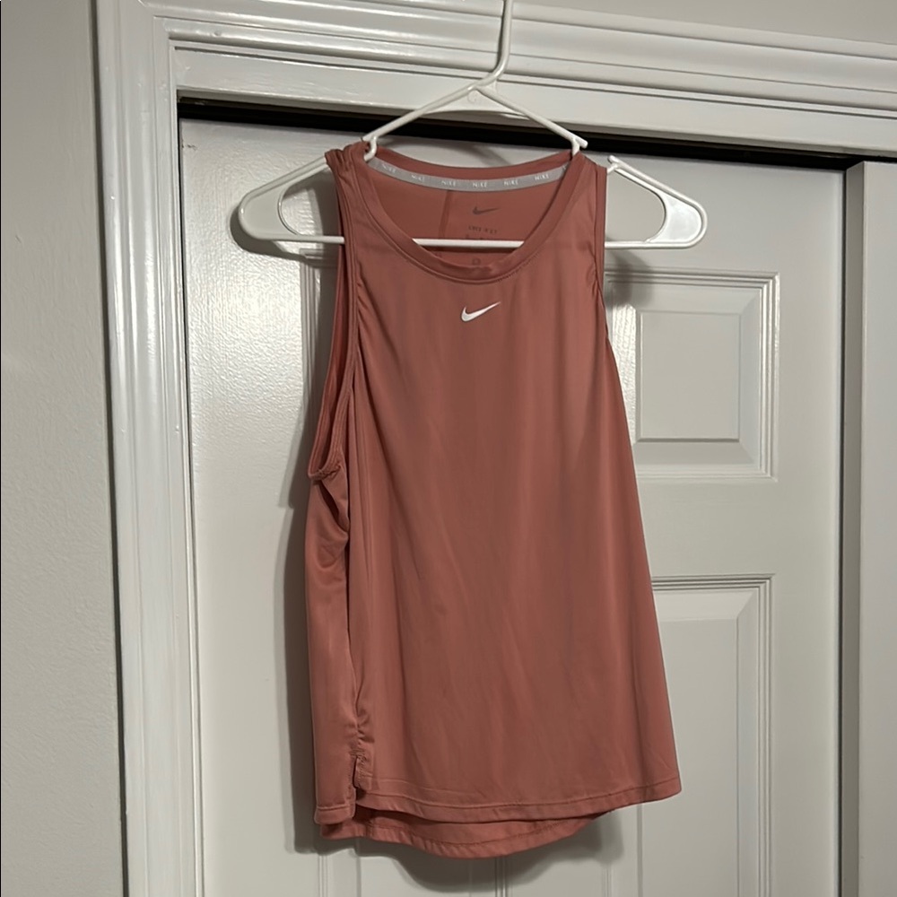 Nike Women's Pink Tank Top